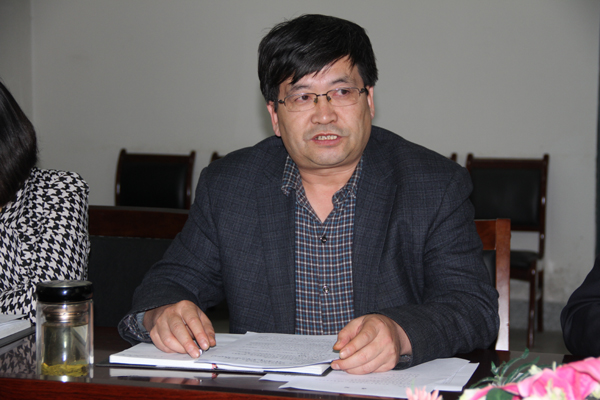 高楼军经理汇报工作